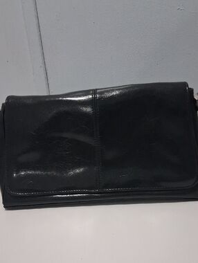 Liz Claiborne Black Triangular Purse